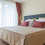 Ξενοδοχείο με διαμερίσματα The House Zell Am