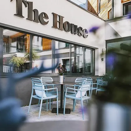 アパートホテル The House Zell Am 4*