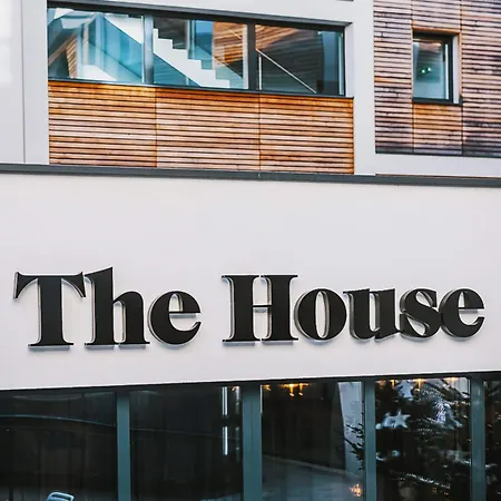 The House Zell Am アパートホテル ツェル アム ゼー