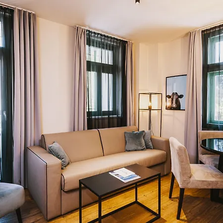 アパートホテル The House Zell Am 4*