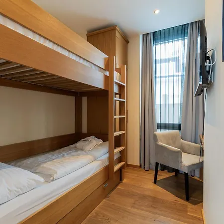 The House Zell Am Lejlighedshotel