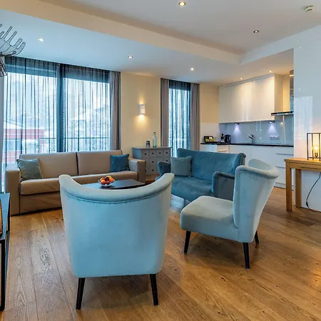 The House Zell Am 4* Zell am See