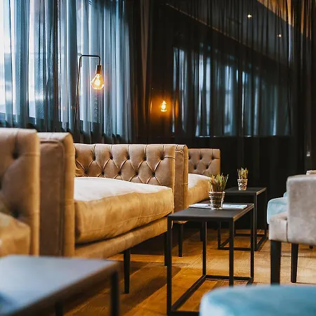 The House Zell Am 4* Zell am See