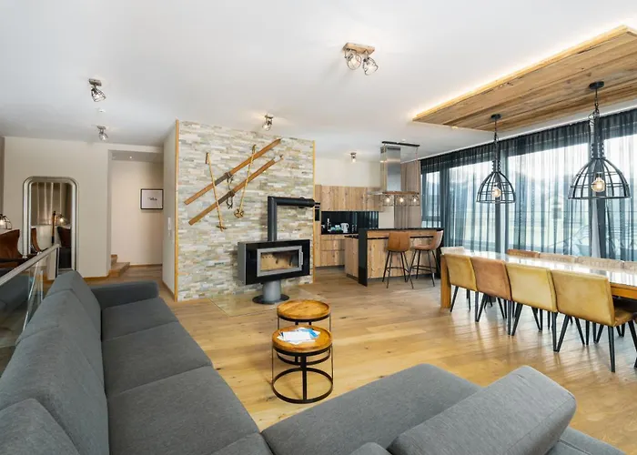 アパートホテル The House Zell Am