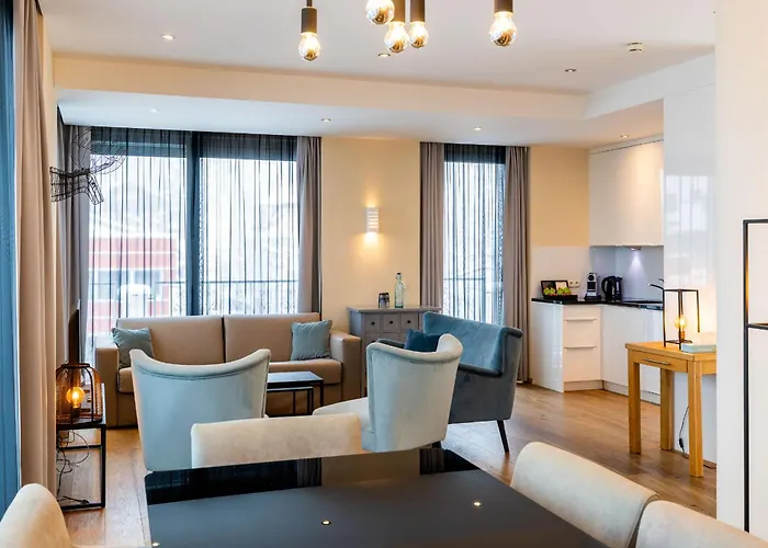 The House Zell Am アパートホテル 4*