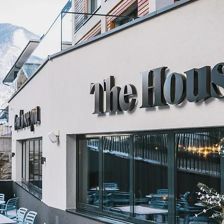 The House Zell Am 4*